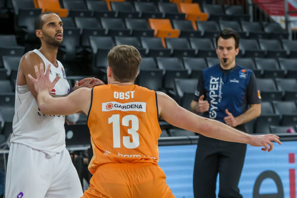 进一步磨合 进一步磨合