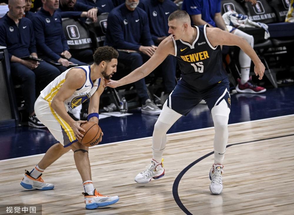 库里在比赛 库里在比赛